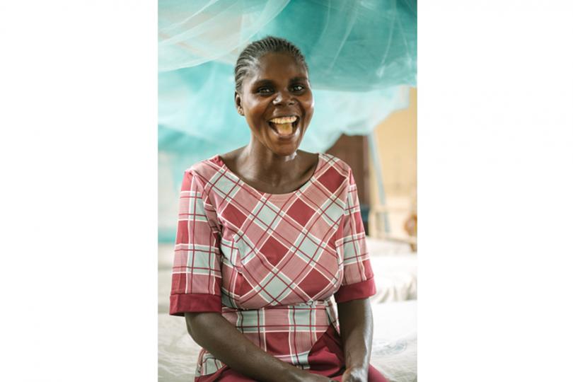 Antoinette Mpono Bukoy in Masi Manimba in der Demokratischen Republik Kongo, wo sie Fexinidazol erhielt: „Ich werde behandelt und ich werde geheilt werden.“