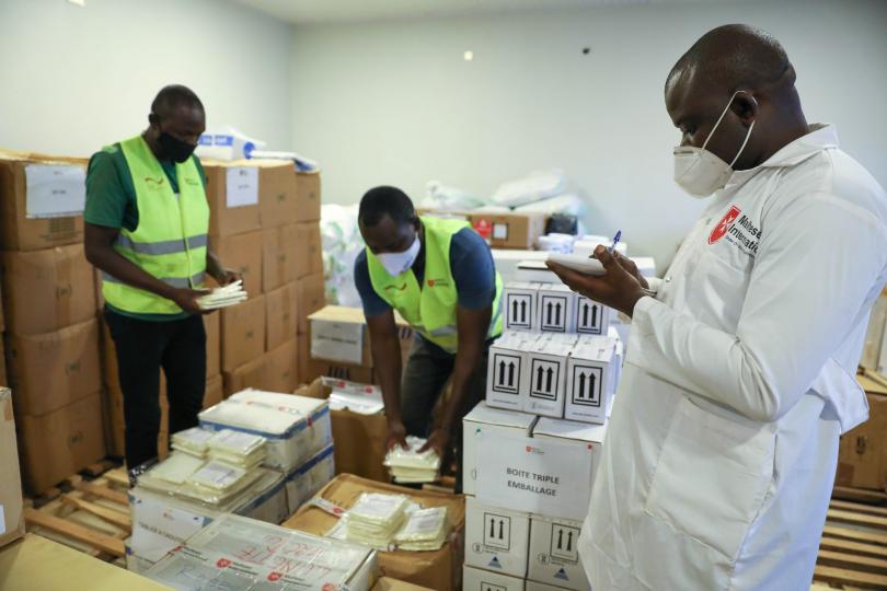 The health zones have developed contingency plans and been equipped with emergency stocks for immediate response in the event of an outbreak of an epidemic. 