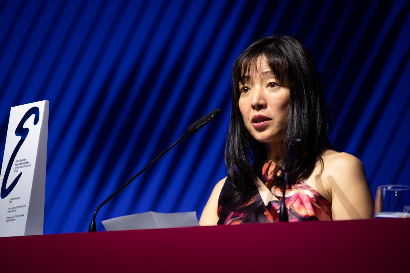 Nach Laudatio: Erwiderung der Preisträgerin Prof. Dr. Akiko Iwasaki